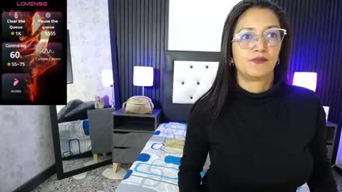 Dayana online show from 5, 3, 2025