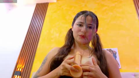 dayis_miller online show from 20, 2, 2026