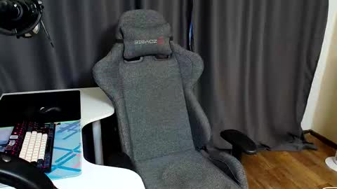 Snapshot of daylilong chatting on 29, 9, 2025 DayliLong online show from 29, 9, 2025