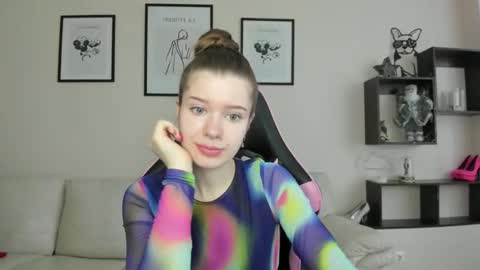 Snapshot of dazdrasmigdasue chatting on 28, 1, 2025 dazdrasmigdasue online show from 28, 1, 2025