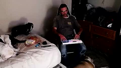 Snapshot of dbfroge chatting on 25, 11, 2025 dbfroge online show from 25, 11, 2025