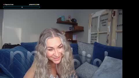 Snapshot of dd_delish chatting on 5, 2, 2026 dd_delish online show from 5, 2, 2026