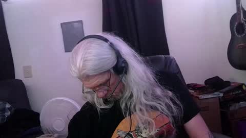 deaconoddeye online show from 3, 2, 2026