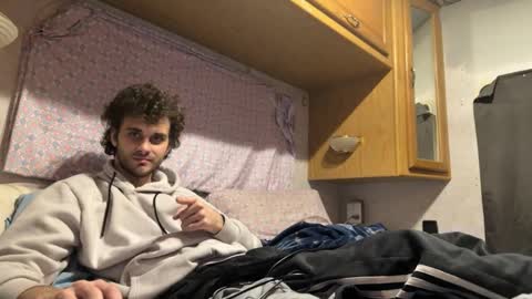 deafguyproud69 online show from 17, 3, 2026