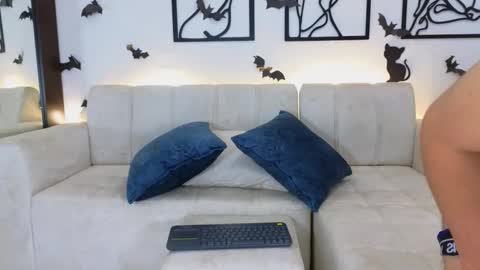 Snapshot of deam_broowm chatting on 31, 10, 2025 Andres online show from 31, 10, 2025