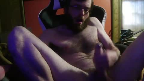 Snapshot of deandickshire chatting on 17, 12, 2024 Dean Dickshire online show from 17, 12, 2024