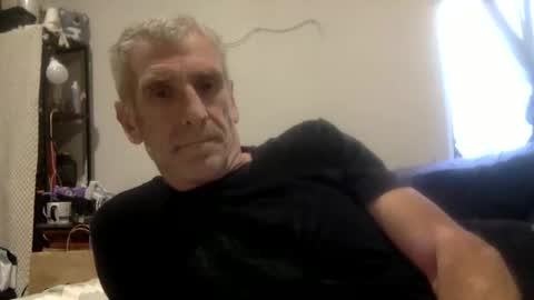 deanofflove221000 online show from 15, 11, 2025