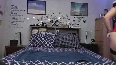 Rayna online show from 12, 3, 2026