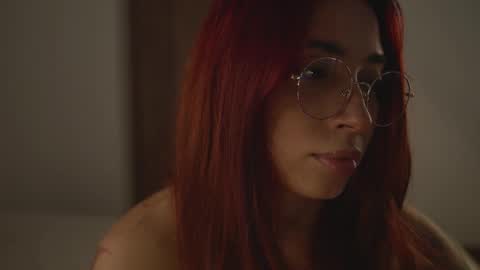 Snapshot of dearnina chatting on 2, 11, 2025 NINA 30OFF online show from 2, 11, 2025