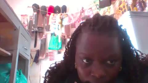 debbyslatter online show from 17, 12, 2025