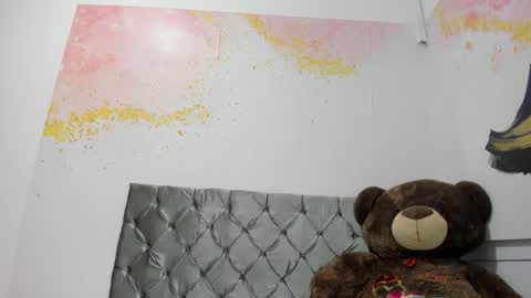 debora ortiz online show from 6, 10, 2025