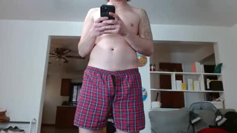 Snapshot of decentdick93 chatting on 1, 3, 2025 Decentdick93 online show from 1, 3, 2025