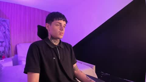 declan_fox online show from 13, 10, 2025