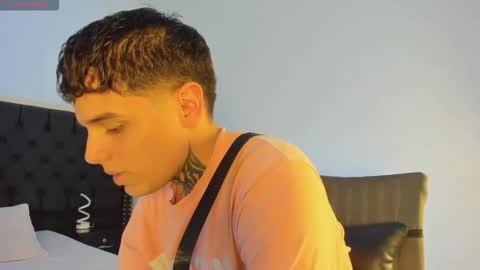 declan_fox online show from 2, 11, 2025