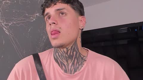 declan_fox online show from 19, 11, 2025