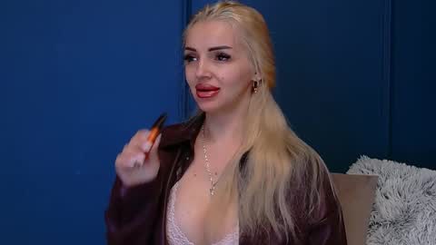 Snapshot of deeavip chatting on 27, 3, 2026 DeeaVIP online show from 27, 3, 2026