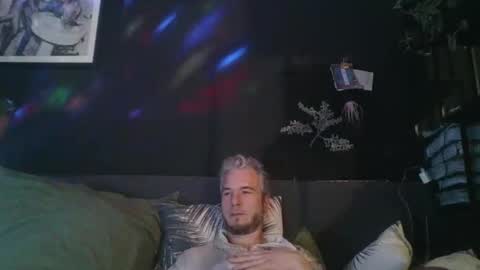 Snapshot of deebo1987 chatting on 28, 12, 2024 Deen online show from 28, 12, 2024