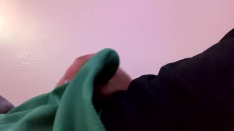 Dee online show from 2, 10, 2025