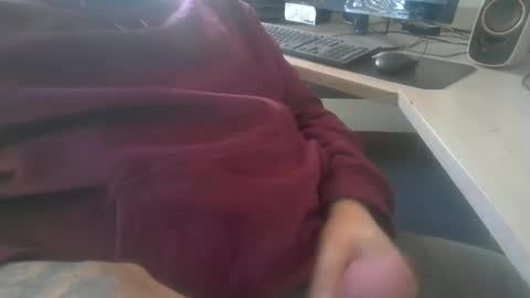 Snapshot of deepstrokes25 chatting on 5, 12, 2024 deepstrokes25 online show from 5, 12, 2024