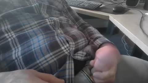 Snapshot of deepstrokes25 chatting on 28, 2, 2025 deepstrokes25 online show from 28, 2, 2025