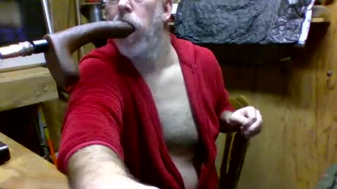 Snapshot of deepthroat227 chatting on 18, 1, 2025 Deepthroat My Big Dildos online show from 18, 1, 2025