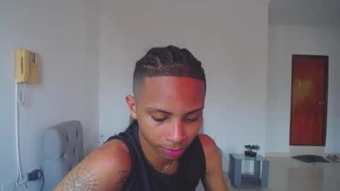 Snapshot of deivisxoxo chatting on 25, 11, 2025 DEIVIS online show from 25, 11, 2025