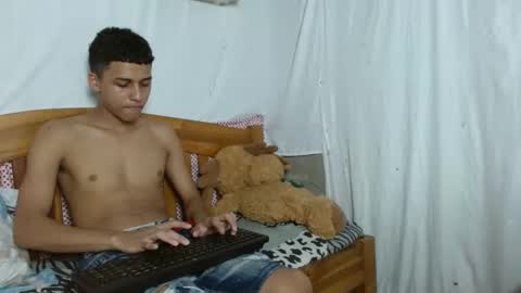 Snapshot of deivy_skinny01 chatting on 9, 11, 2025 Deivy online show from 9, 11, 2025