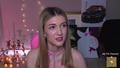 Snapshot of delcieodoherty chatting on 15, 11, 2025 Adla online show from 15, 11, 2025