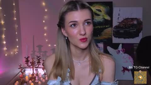 Snapshot of delcieodoherty chatting on 16, 11, 2025 Adla online show from 16, 11, 2025