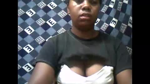 deliah712909 online show from 11, 1, 2025