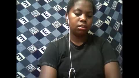 deliah712909 online show from 11, 1, 2025