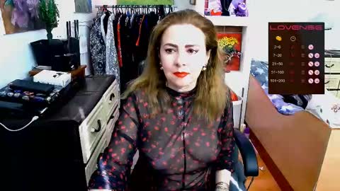 Delicacat online show from 26, 2, 2025