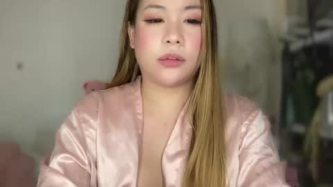 Snapshot of delicious_iya69 chatting on 18, 11, 2025 iyalicious online show from 18, 11, 2025