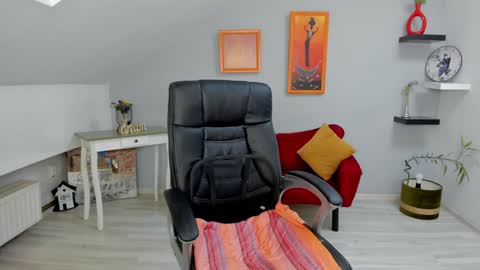 DeliciousLolly online show from 16, 12, 2024