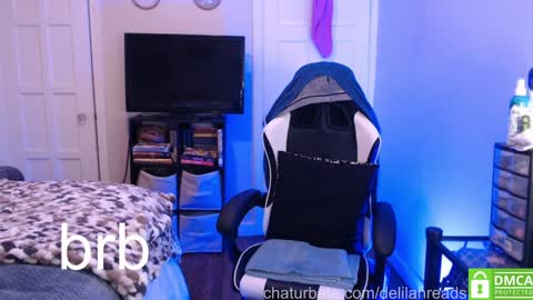 Snapshot of delilahreads chatting on 11, 1, 2025 Delilah online show from 11, 1, 2025