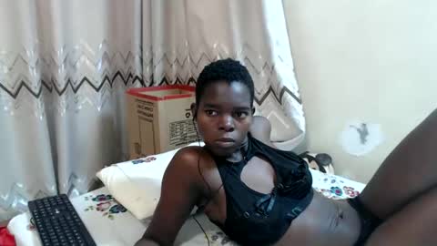 Snapshot of delina_01 chatting on 13, 3, 2026 magdalyn online show from 13, 3, 2026