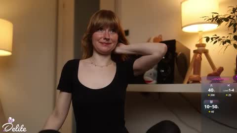 Snapshot of delitevip chatting on 17, 9, 2025 DeLite Next stream on Wednesday or Thurdsay online show from 17, 9, 2025