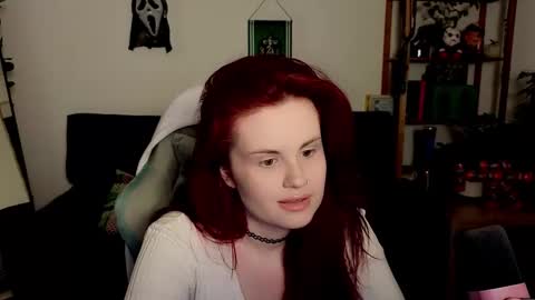 dellacrush_ online show from 22, 11, 2025