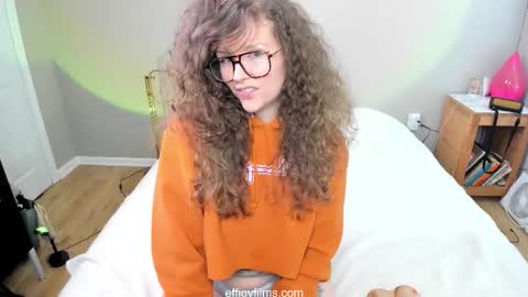 Deluge Duvall  online show from 23, 10, 2025