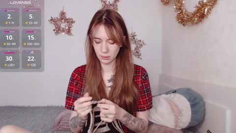 Snapshot of demiamour chatting on 14, 12, 2024 Demi. not your babybabebb and other shit online show from 14, 12, 2024