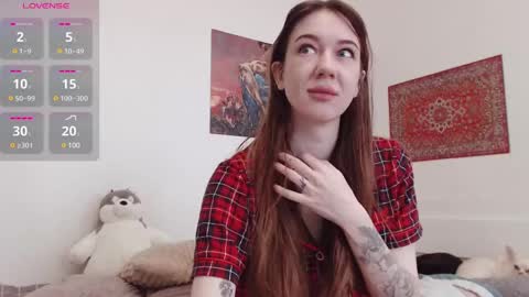 Snapshot of demiamour chatting on 5, 3, 2025 Demi. not your babybabebb and other shit online show from 5, 3, 2025