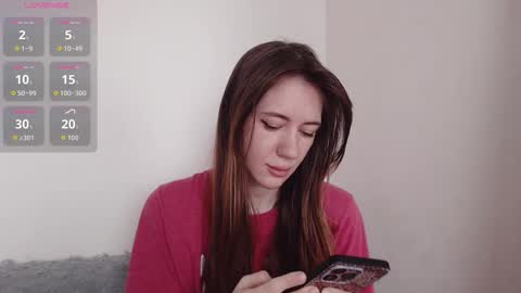 Snapshot of demiamour chatting on 12, 11, 2025 Demi. not your babybabebb and other shit online show from 12, 11, 2025