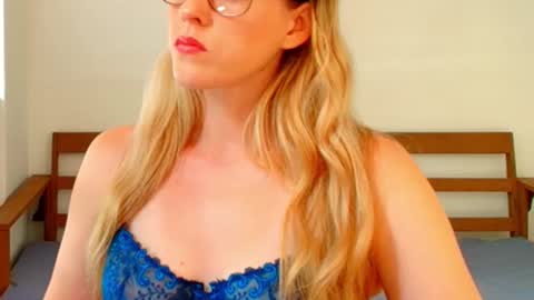 demigoddesslexie online show from 6, 1, 2026