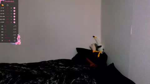 Snapshot of demmi_foxy chatting on 20, 10, 2025 Demmi online show from 20, 10, 2025