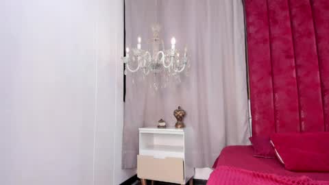 Snapshot of demon_foxx chatting on 11, 4, 2026 online show from 11, 4, 2026