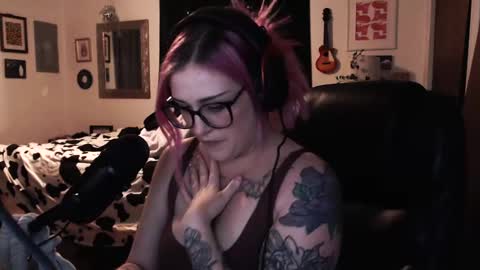 Snapshot of demongf chatting on 7, 3, 2025 Demoness Mina online show from 7, 3, 2025