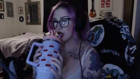 Snapshot of demongf chatting on 10, 3, 2025 Demoness Mina online show from 10, 3, 2025