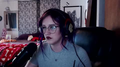 Snapshot of demongf chatting on 14, 10, 2025 Demoness Mina online show from 14, 10, 2025