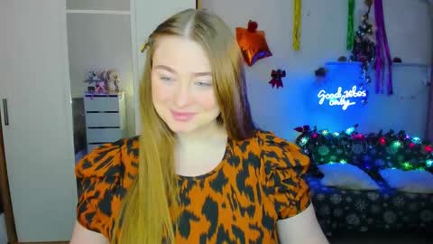 Snapshot of demure_soul chatting on 5, 12, 2024 Sophie online show from 5, 12, 2024
