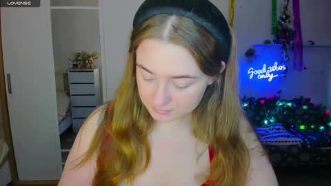 Snapshot of demure_soul chatting on 13, 1, 2025 Sophie online show from 13, 1, 2025